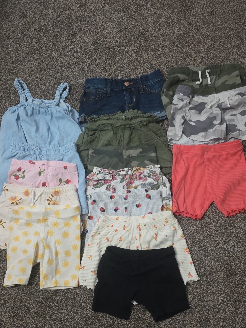 4t Old Navy Lot Of Shorts/ Set